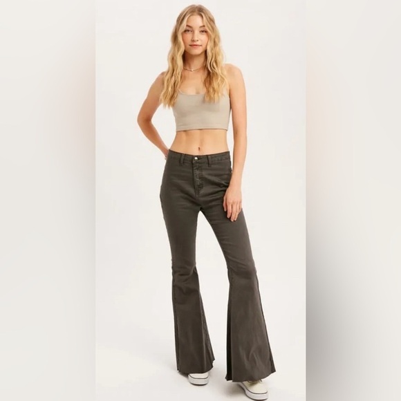 LISTICLE Charcoal Gray Stretch High Rise Flared Bell Bottom Pants Size S Small - Picture 1 of 12
